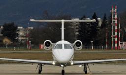 Phenom 100