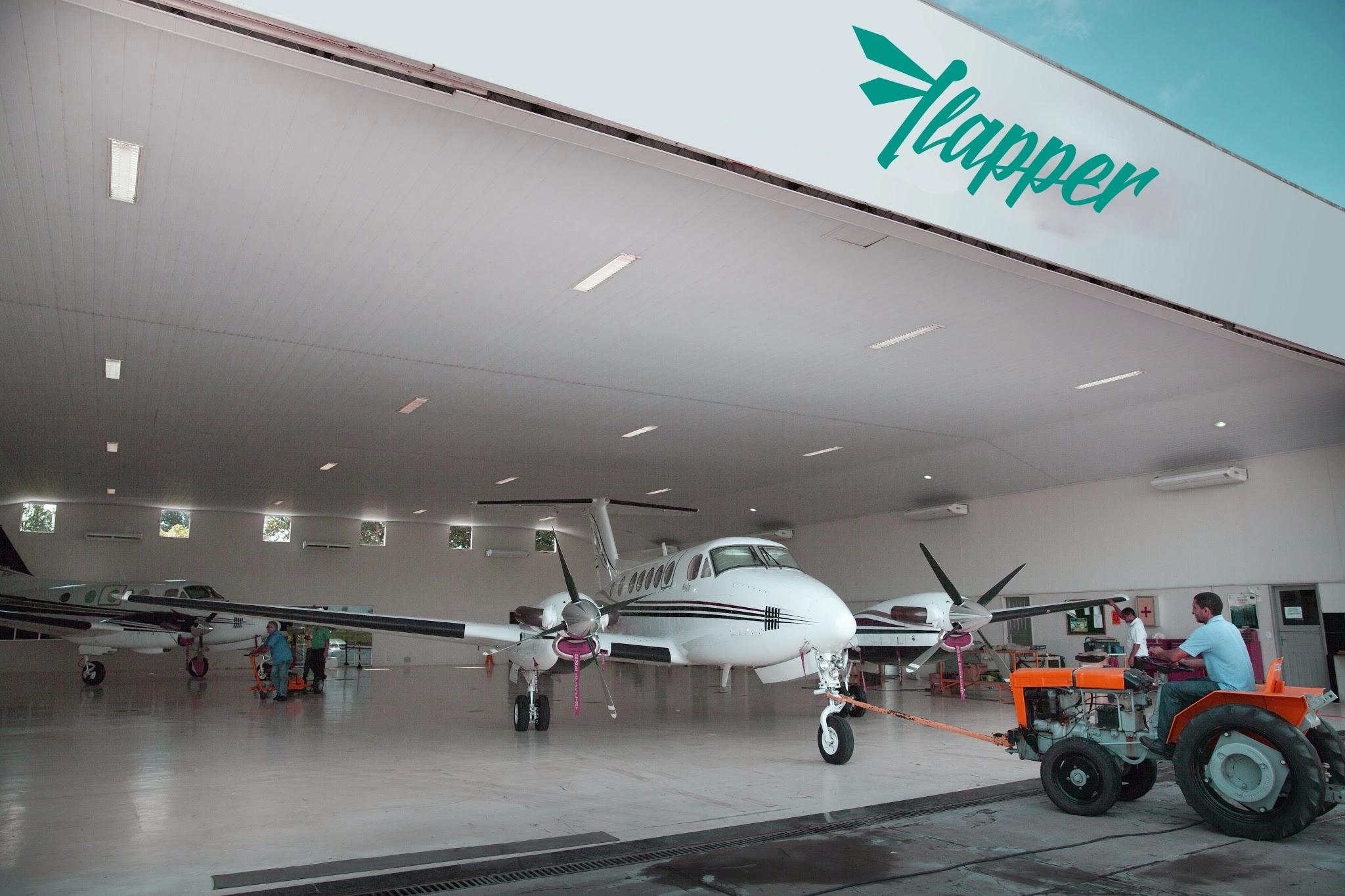 flapper team at toluca airport