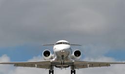 Challenger 605