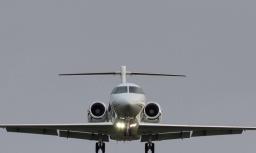 Hawker 400